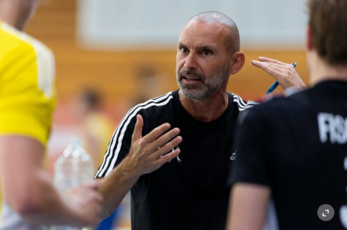 Chênois prend la tête, même s’il ne tourne pas encore très rond